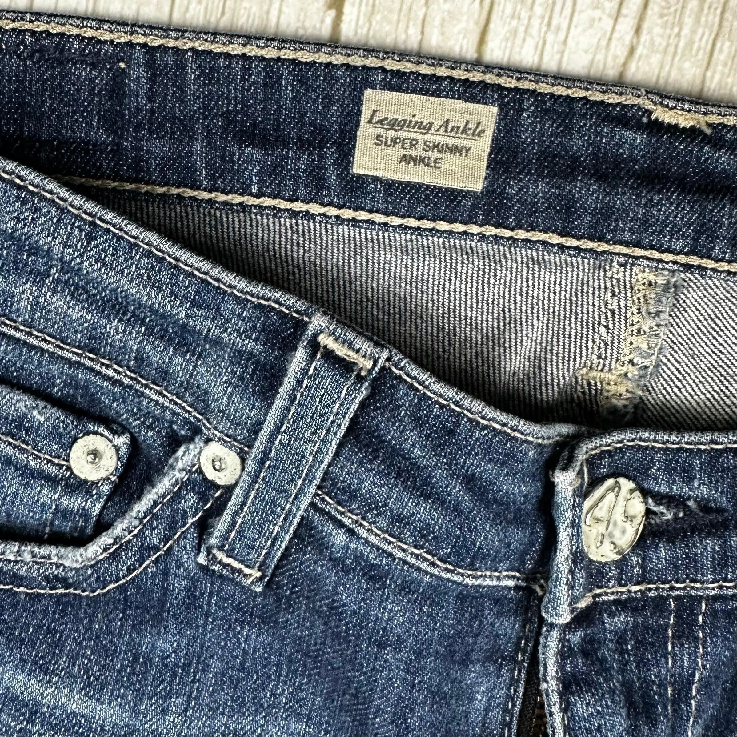 AG Adriano Goldschmied 'The Legging Ankle' Super Skinny Jeans- Size 25R