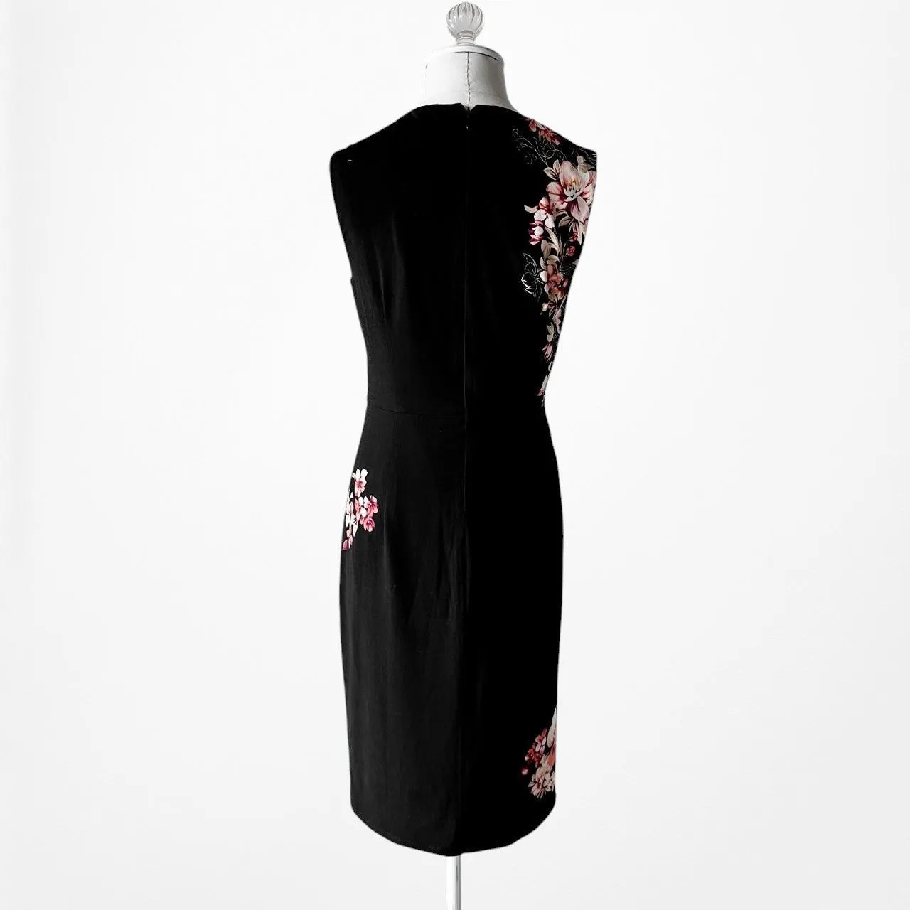 White House Black Market Black Knit Floral Print Knee Length Bodycon Dress M